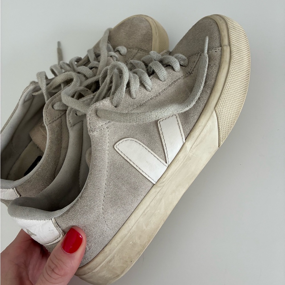 Veja CAMPO SUEDE NATURAL WHITE